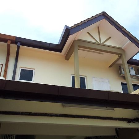 Sunshine Jonker Pensión Malacca Exterior foto
